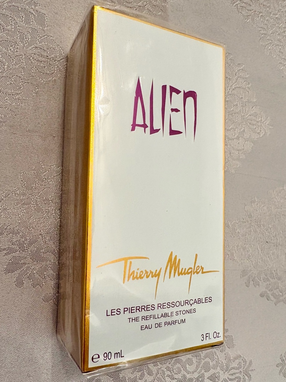 Mugler Alien BRAND NEW IN BOX 3oz